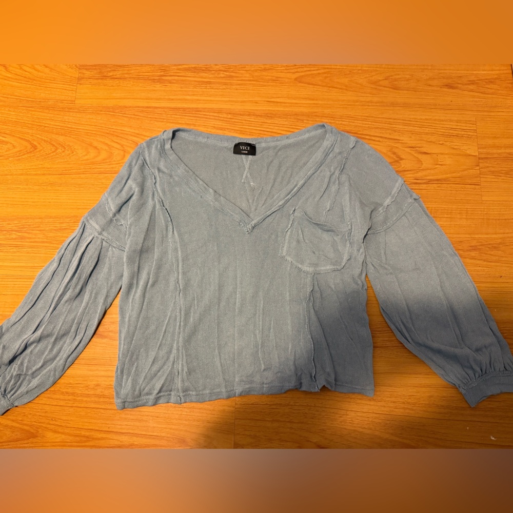Brand new Vici Shirt/Sweater